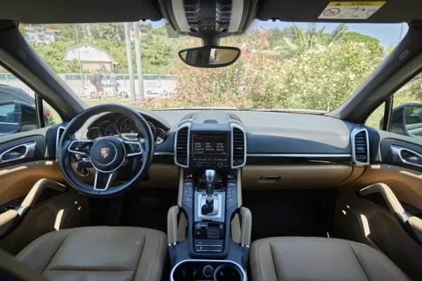 Аренда Porsche Macan S в компании Компания "Бета"